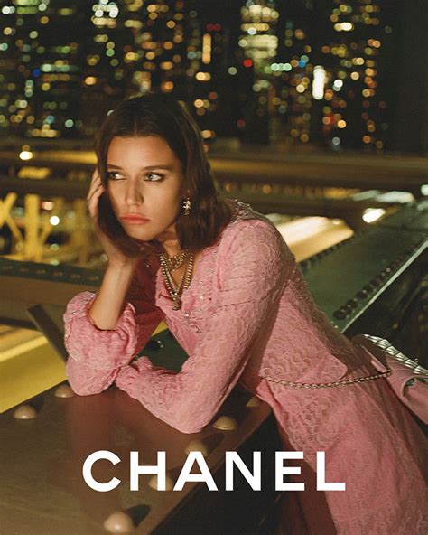 how to be a model for chanel